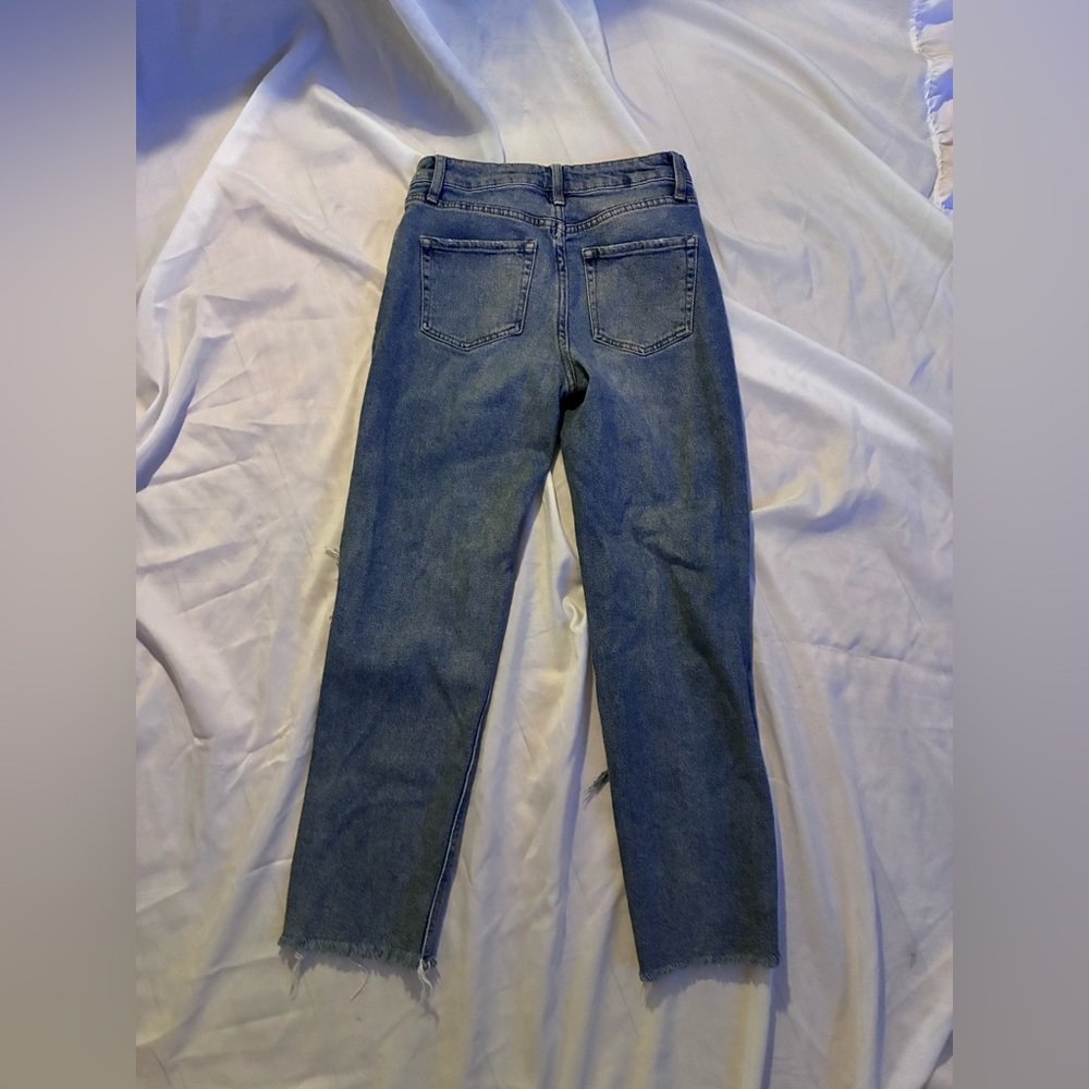 Wild Fable Exposed Button-Fly Closure High Rise Straight Distressed Ripped Jeans - Picture 4 of 4
